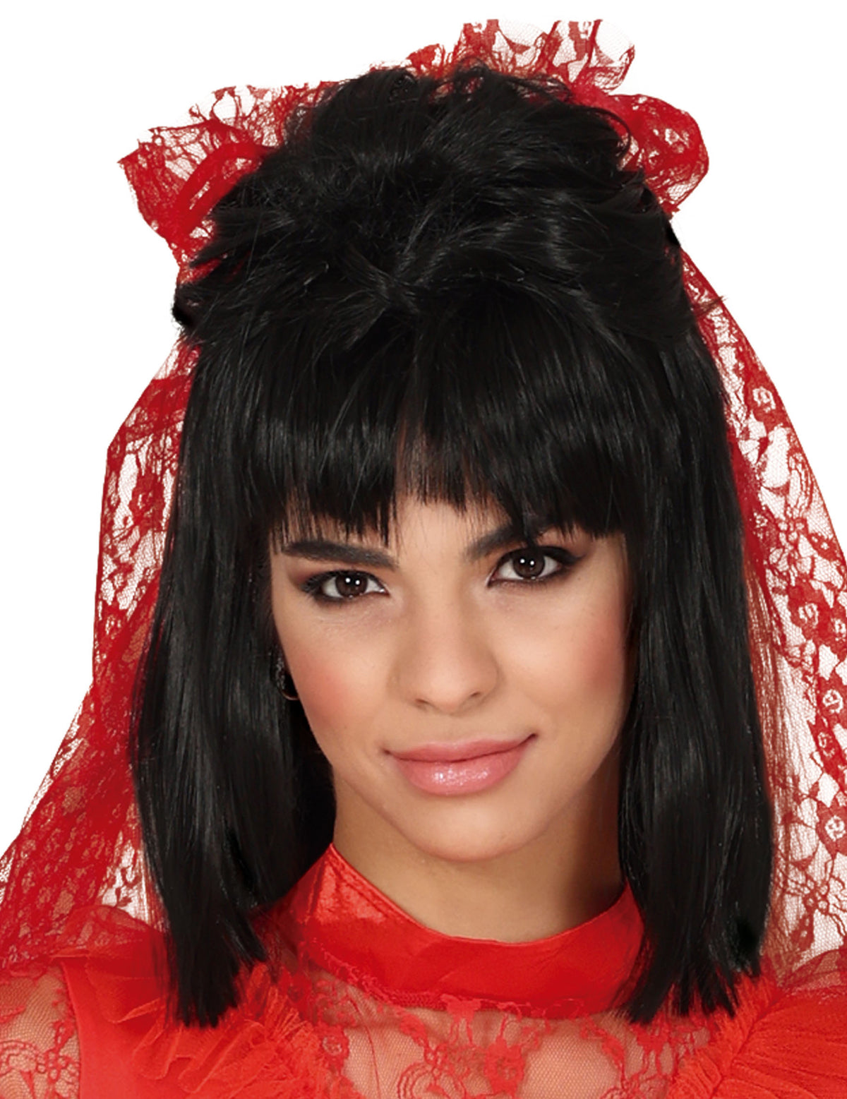 Gros plan sur le voile en dentelle du déguisement de mariée rouge