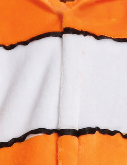 Otroška klovnska riba preoblečena