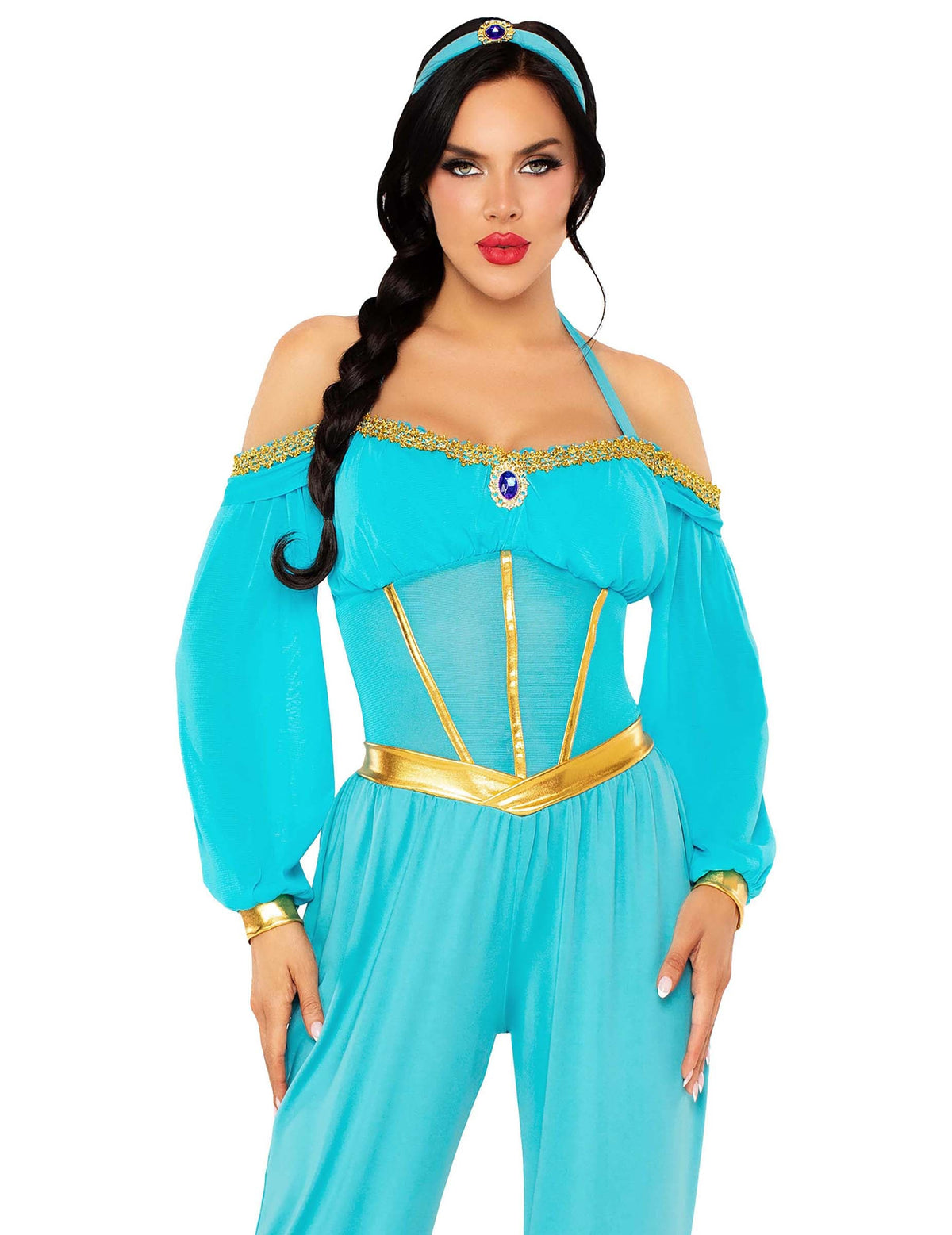 Gros plan sur le haut du déguisement de princesse orientale