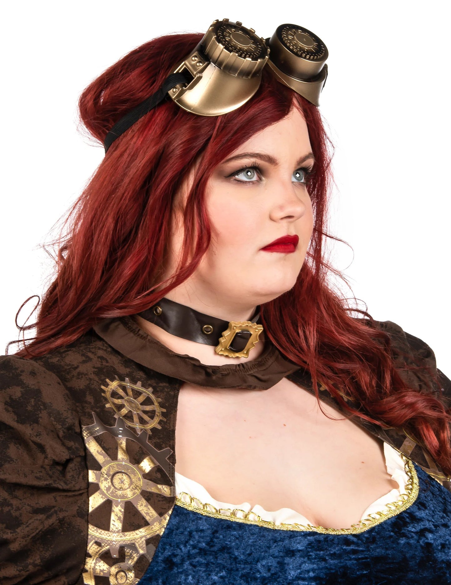 Futuristična retro preobleka steampunk velike velikosti