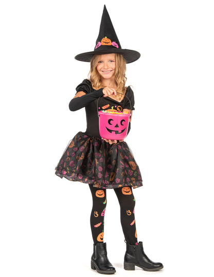 Bučna čarovniška kostume dekle