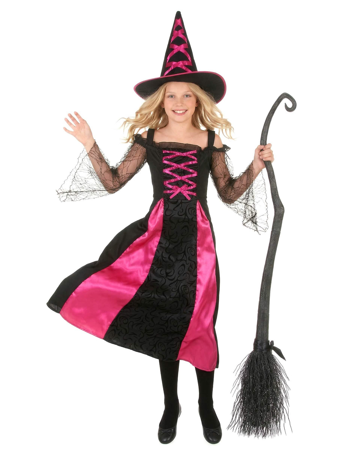 Pogled od spredaj s metlo zobčastega kostuma čarovnice za halloween