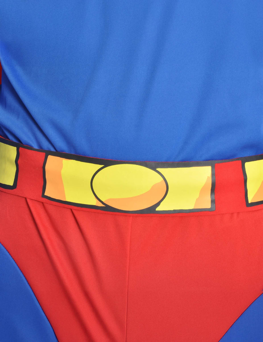 Podrobnost o pasu kostuma Superman DC Comics™