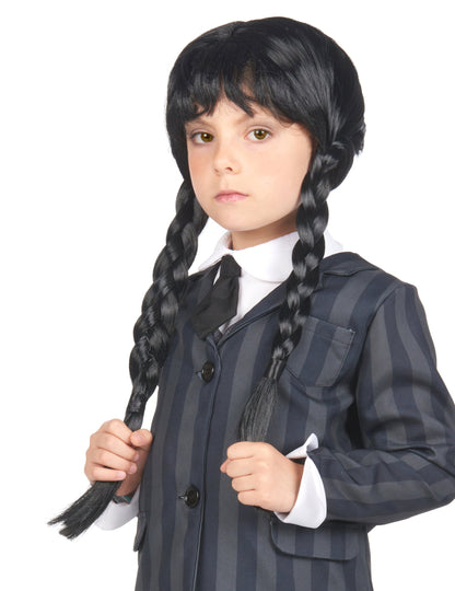 Gros plan sur le haut du déguisement uniforme scolaire gothique pour enfant