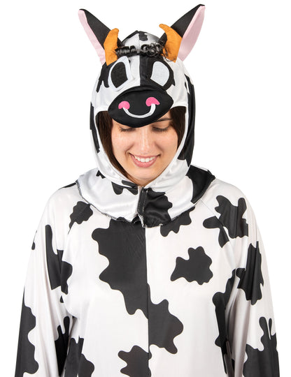 Podrobnost kapuce z ušesi in rogovi obleke krave za odrasle