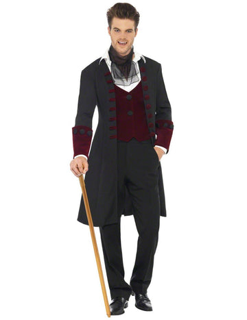 Halloween Man Vampire preoblečena