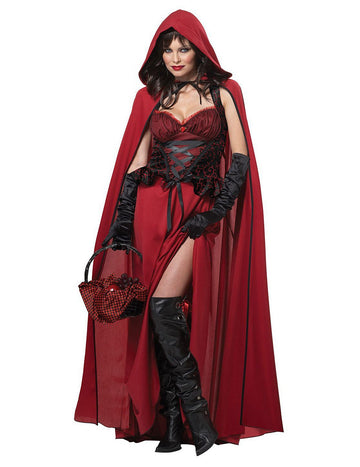 Maleficent Red Hackle Hilloween preoblečena