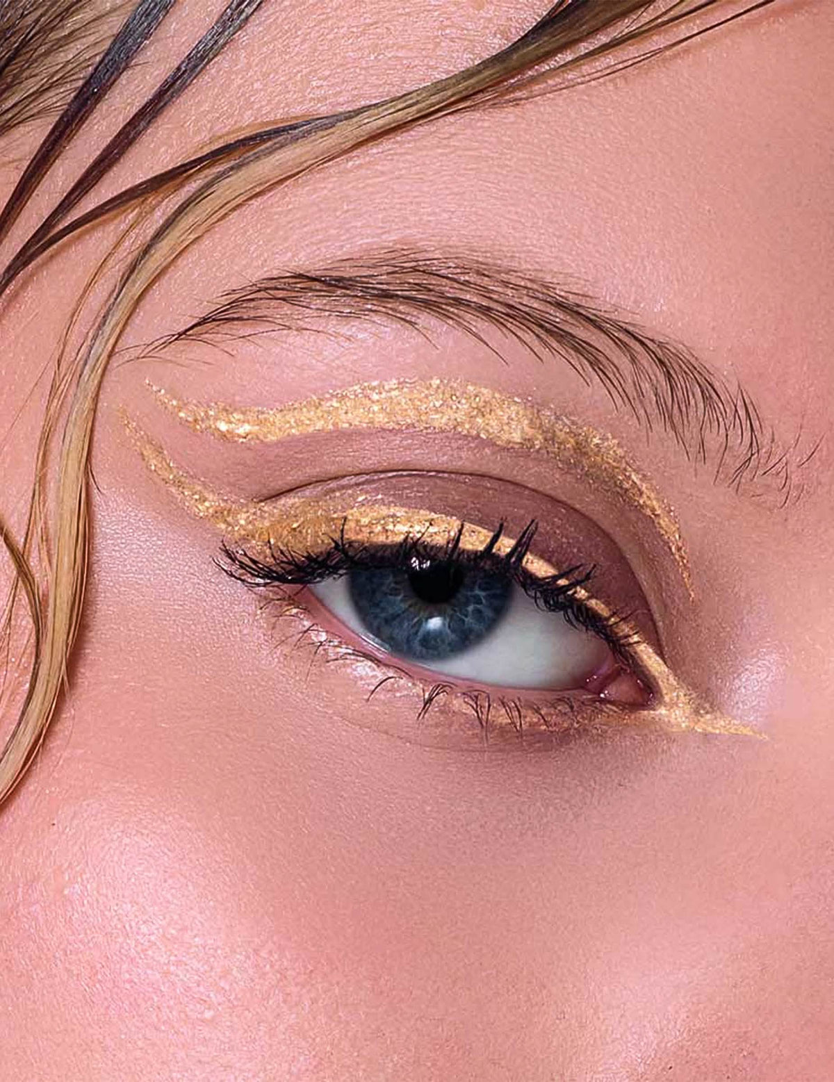 Bleščeč ali kovinski eyeliner - Si si la paillette™