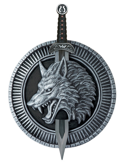 Glaive in Warrior Shield z odraslim volkom