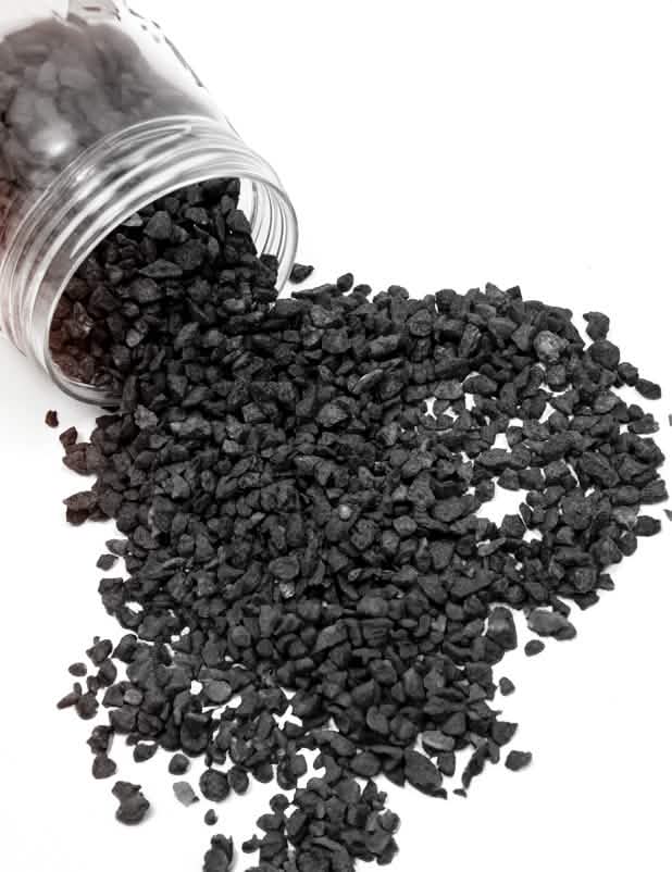 Črni dekorativni kamenčki 2-4 mm