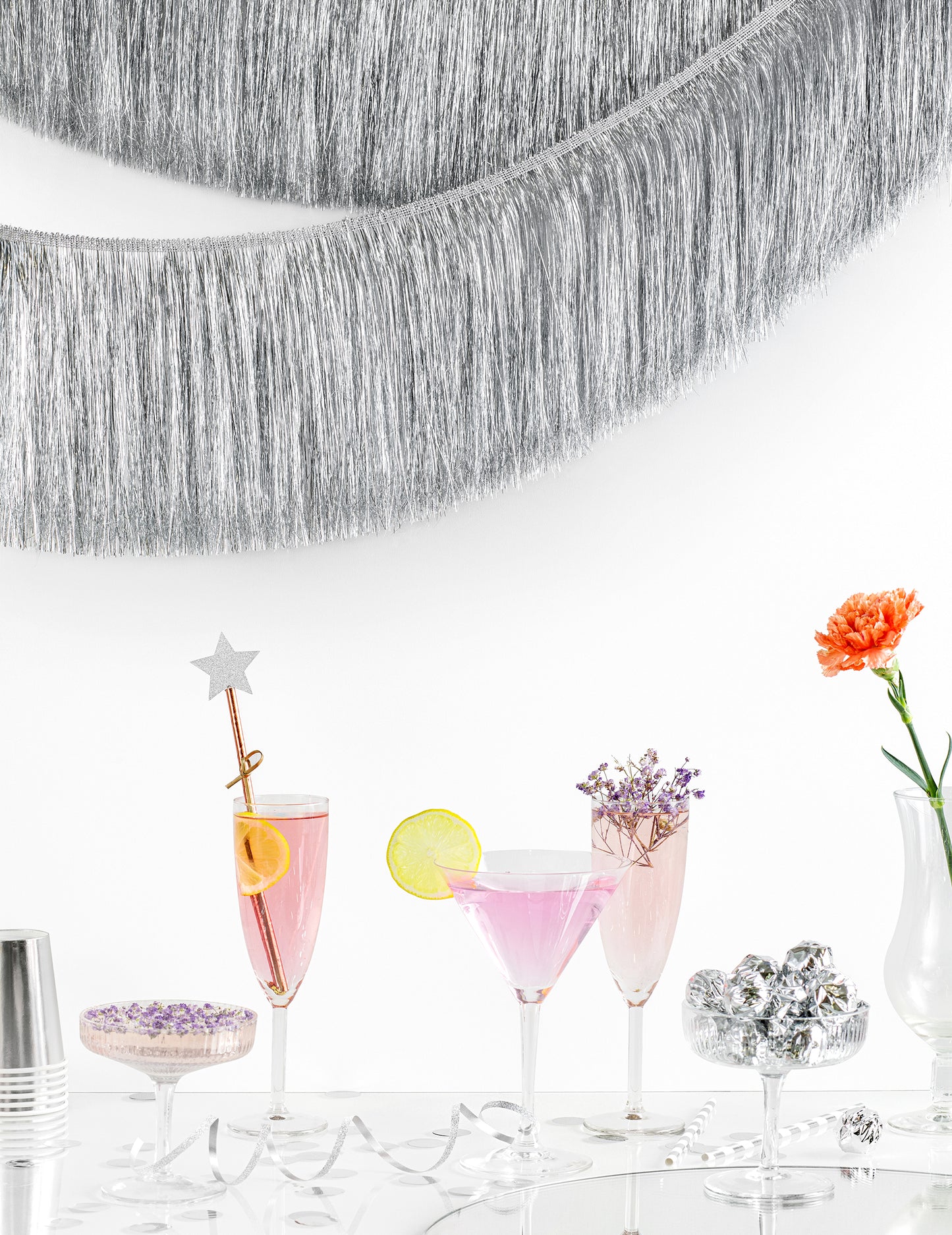 Girlanda iz srebrne resice 135 cm