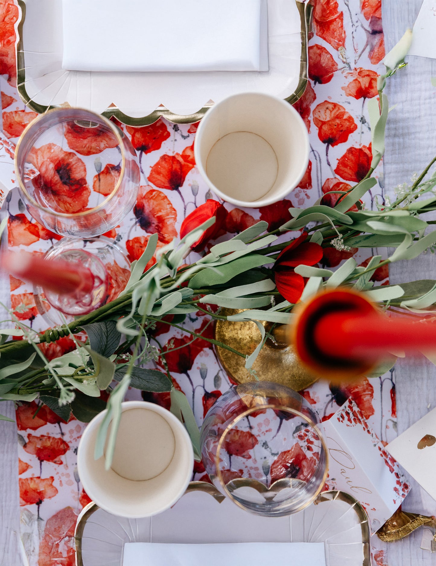 Girlanda iz rdečega listja in cvetja, 1,83 m, podeželski slog