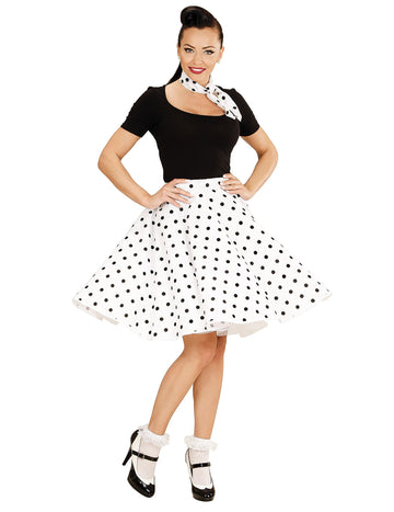 Belo krilo in šal za žensko iz petdesetih let