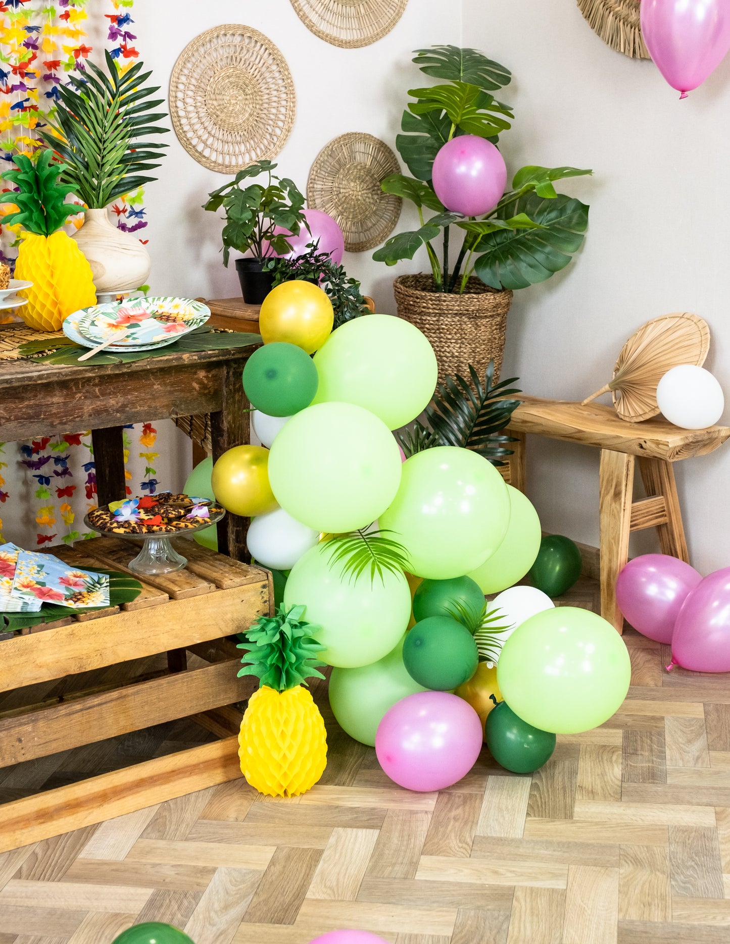 Komplet ark 70 tropskih balonov