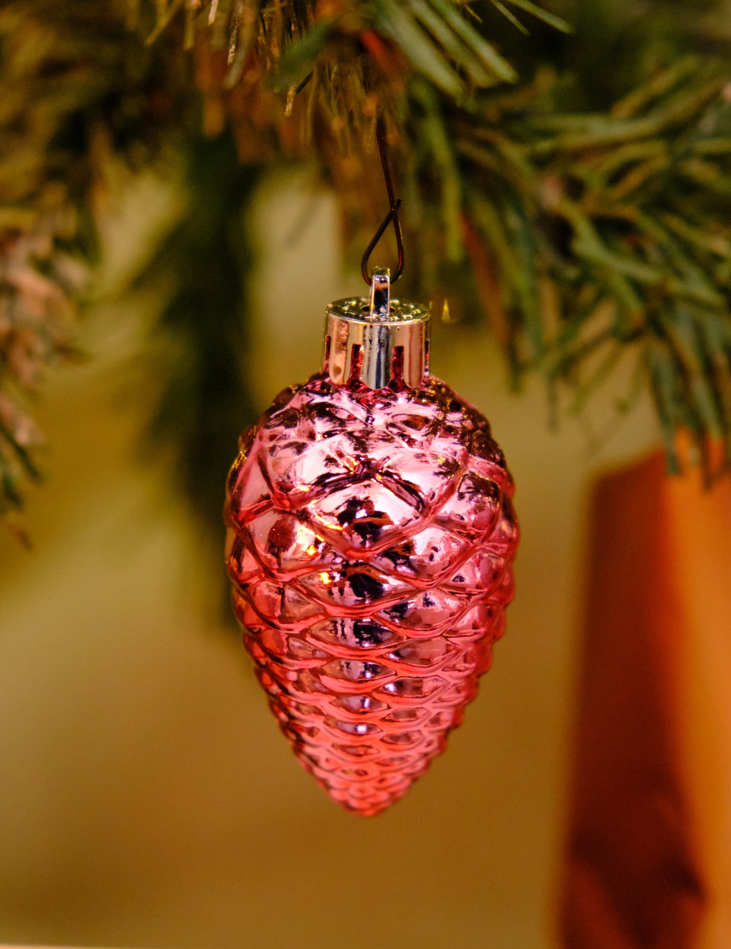 18-delni komplet okraskov za božično drevo v rožnato zlati barvi z zvezdicami