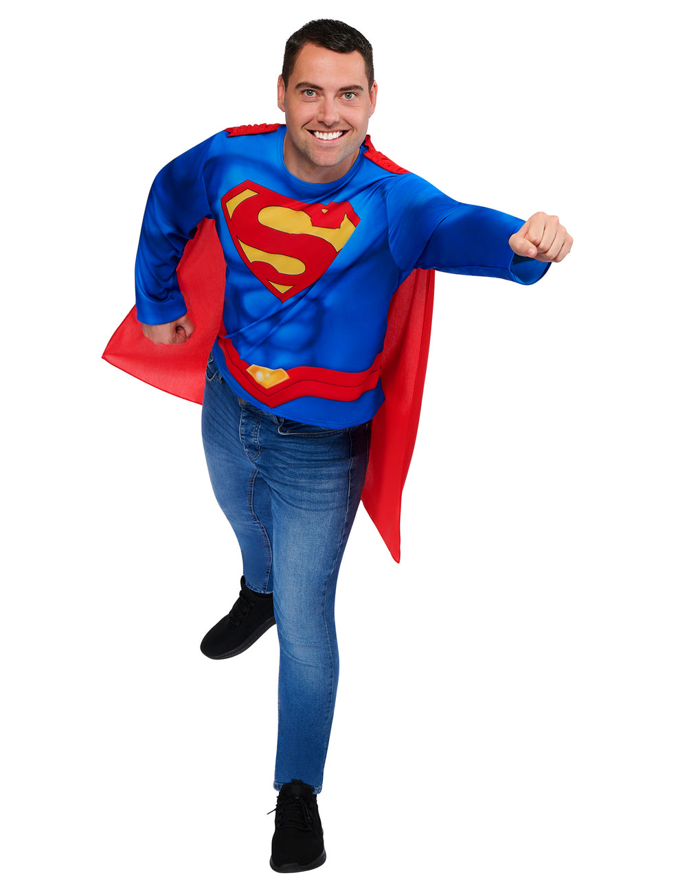 Vue d'ensemble en mouvement du kit top et cape Superman™