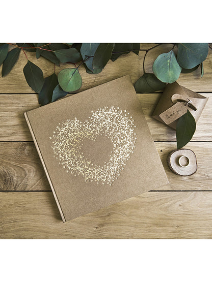 Knjiga gostov iz kraft papirja z zlatim srcem, 22 strani, kvadratna oblika 