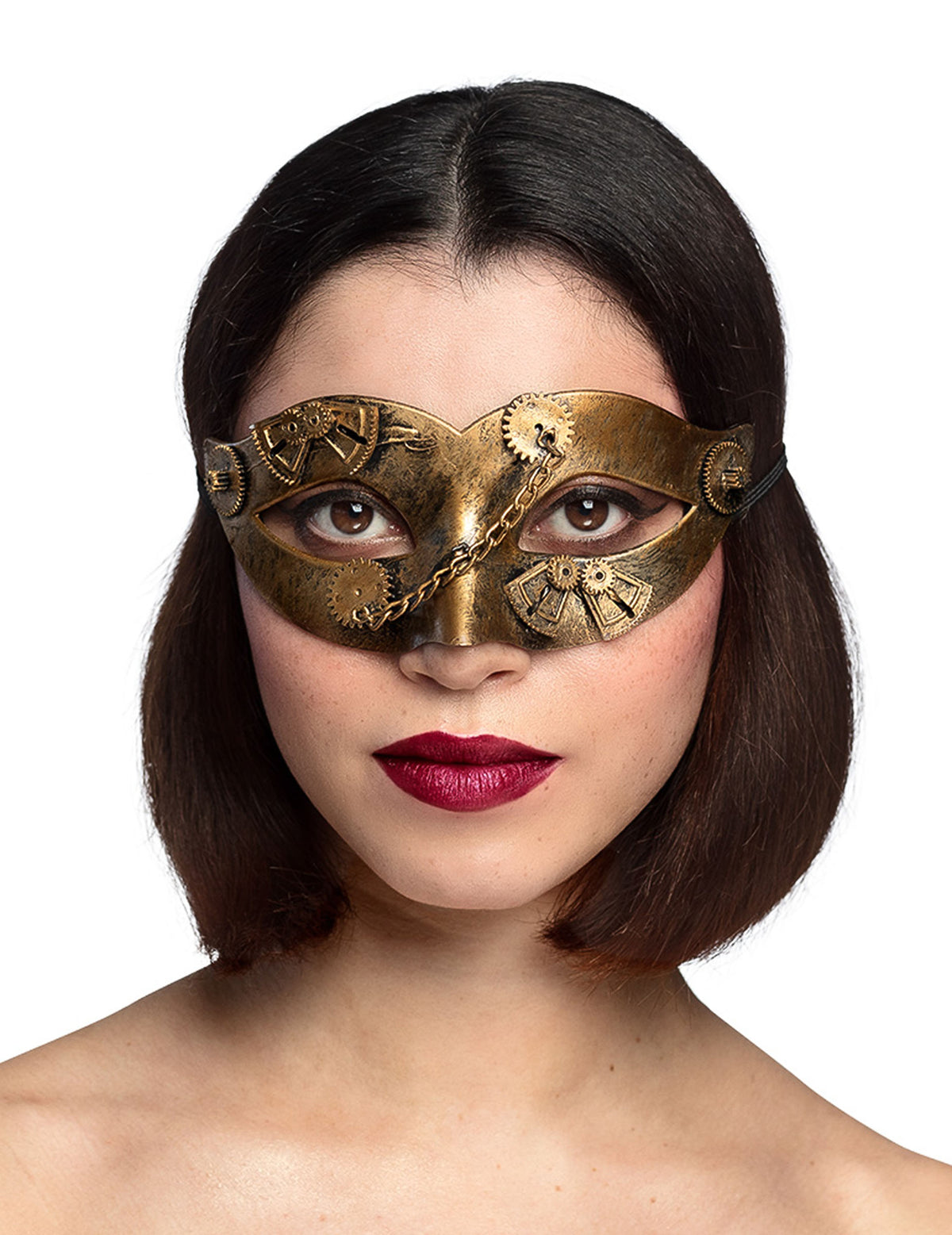 Gros plan sur les rouages dorés du loup steampunk pour femme