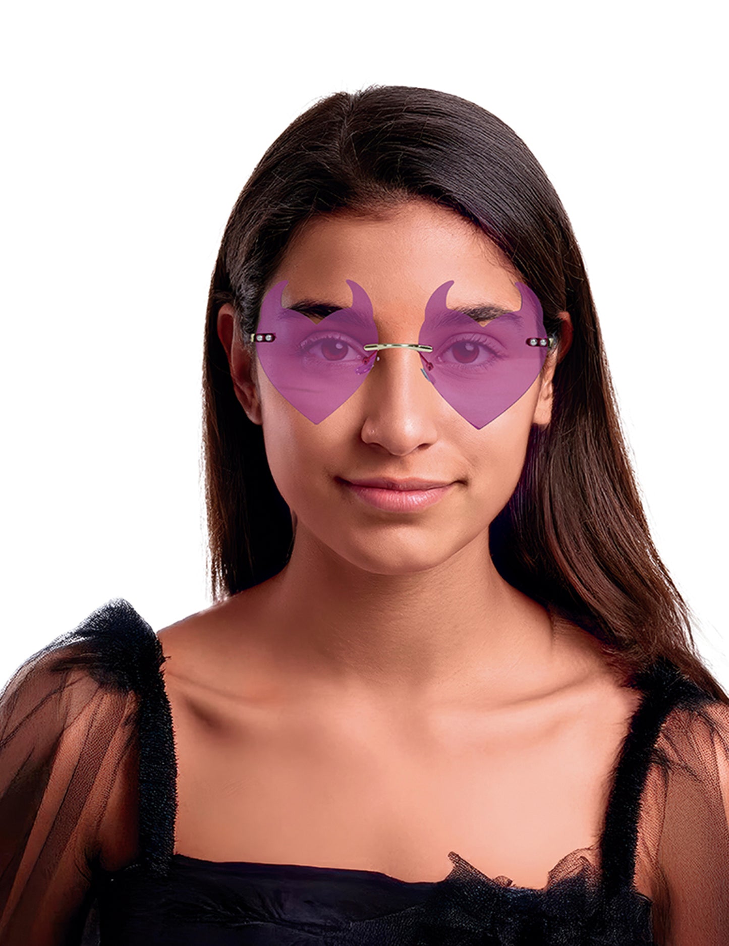 Vue de face des lunettes cœurs démoniaques