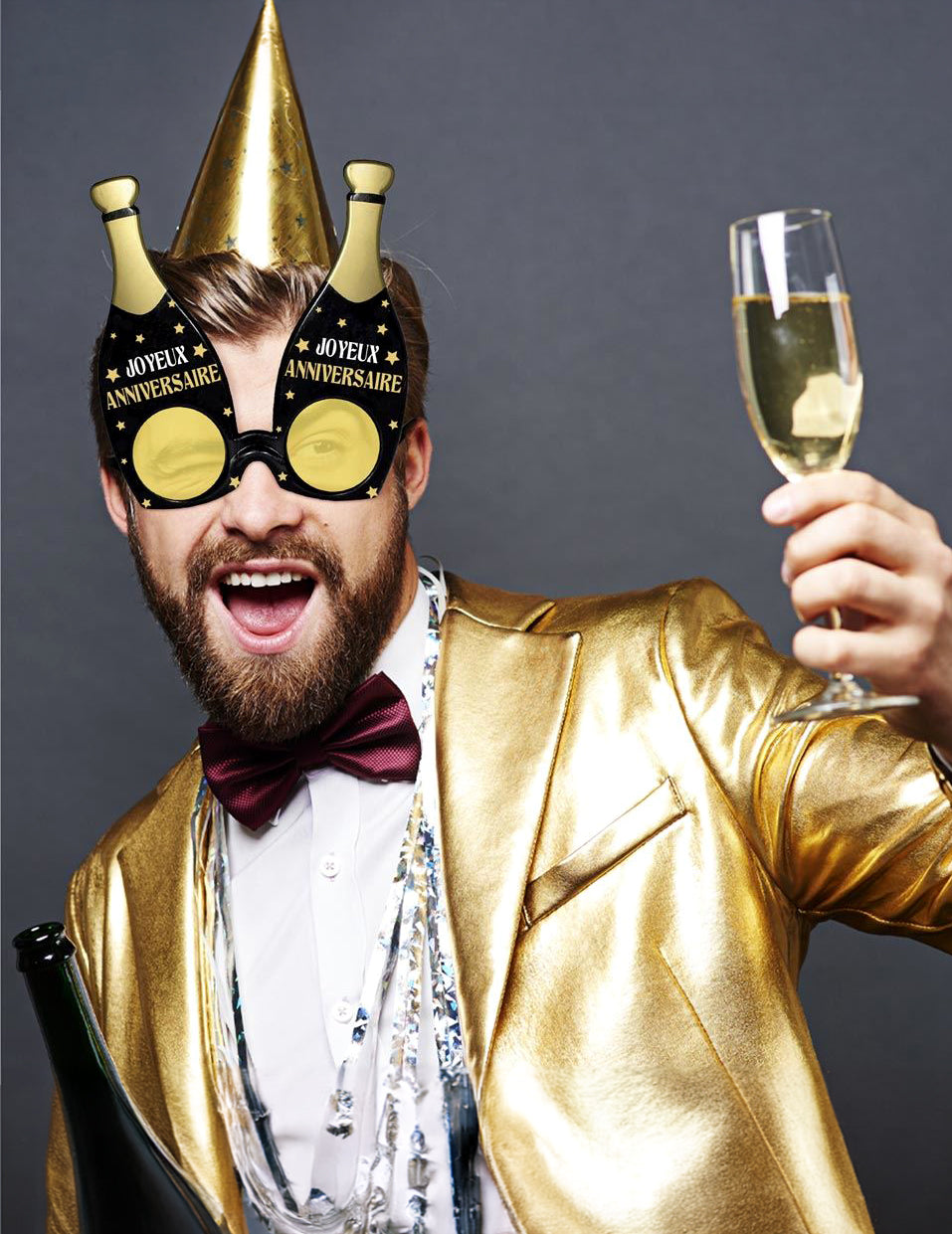Mise en situation des lunettes Joyeux anniversaire