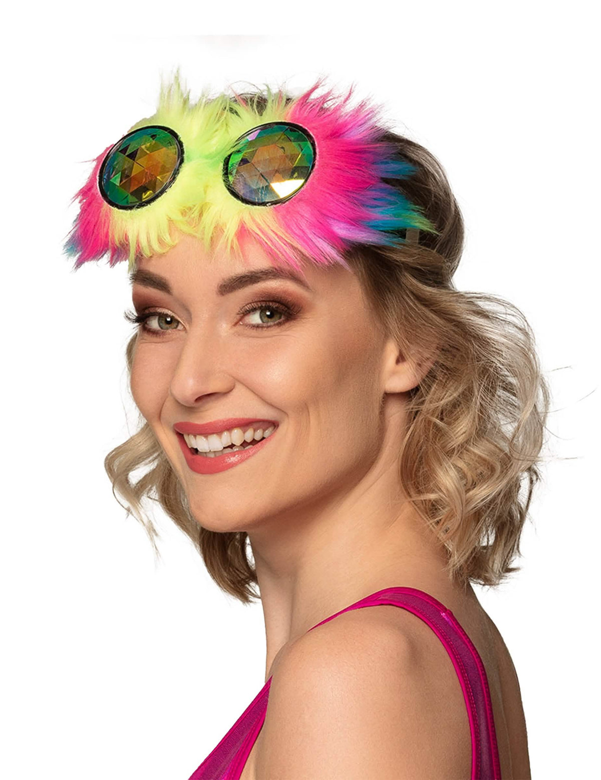 stranski pogled na rave očala z večbarvnimi dlakami