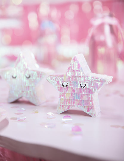 Mini mavrična zvezdasta pinjata 10,5 cm za okras