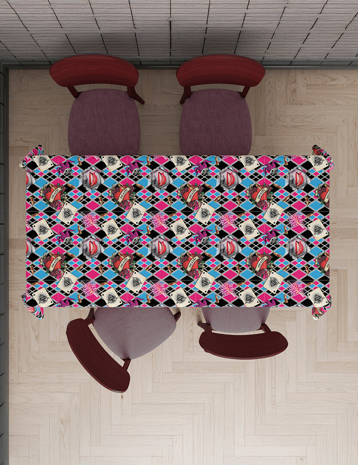 Vue de dessus de la nappe Dangerous Girl