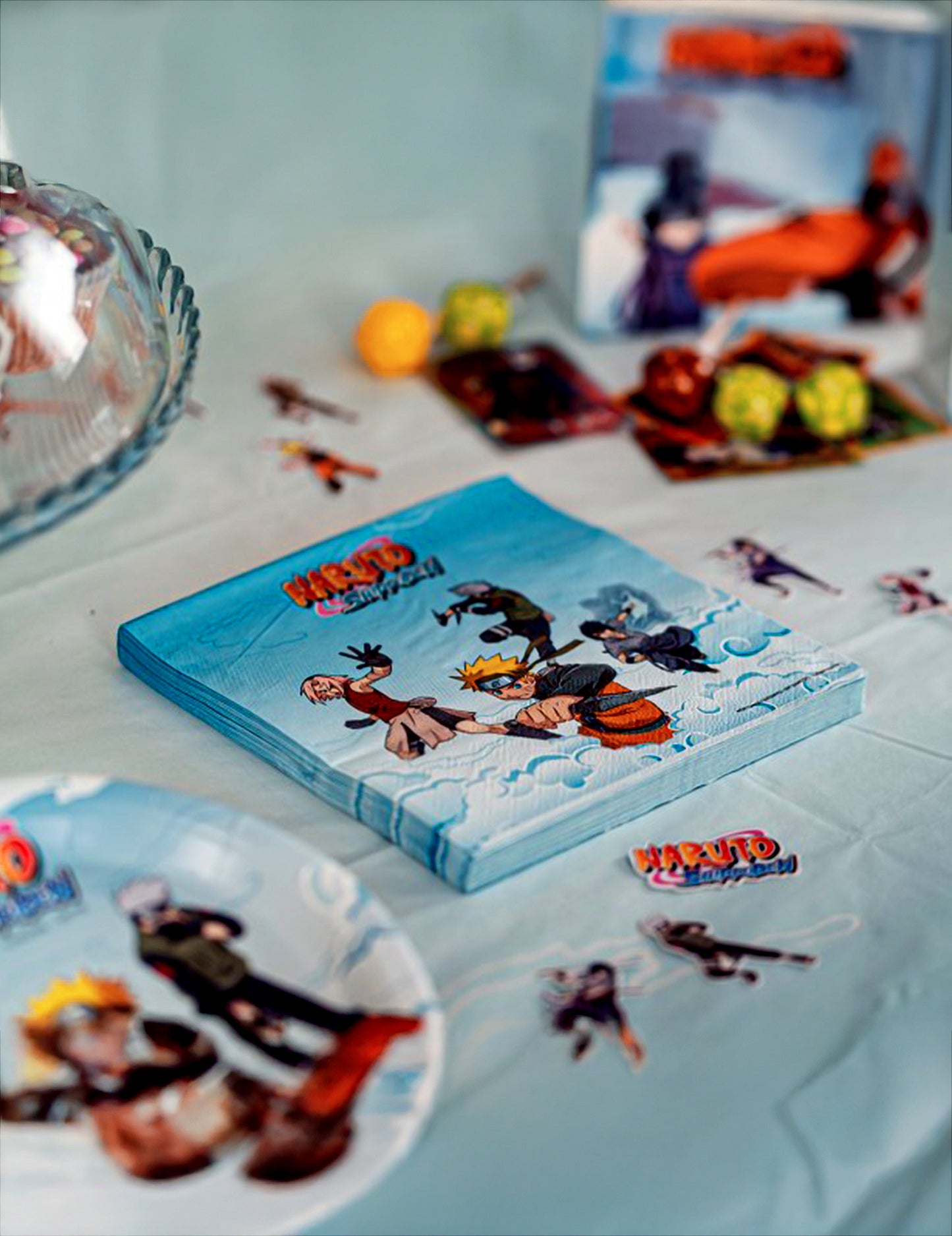 Nappe en papier recyclable Naruto Shippuden™ 136 x 228 cm