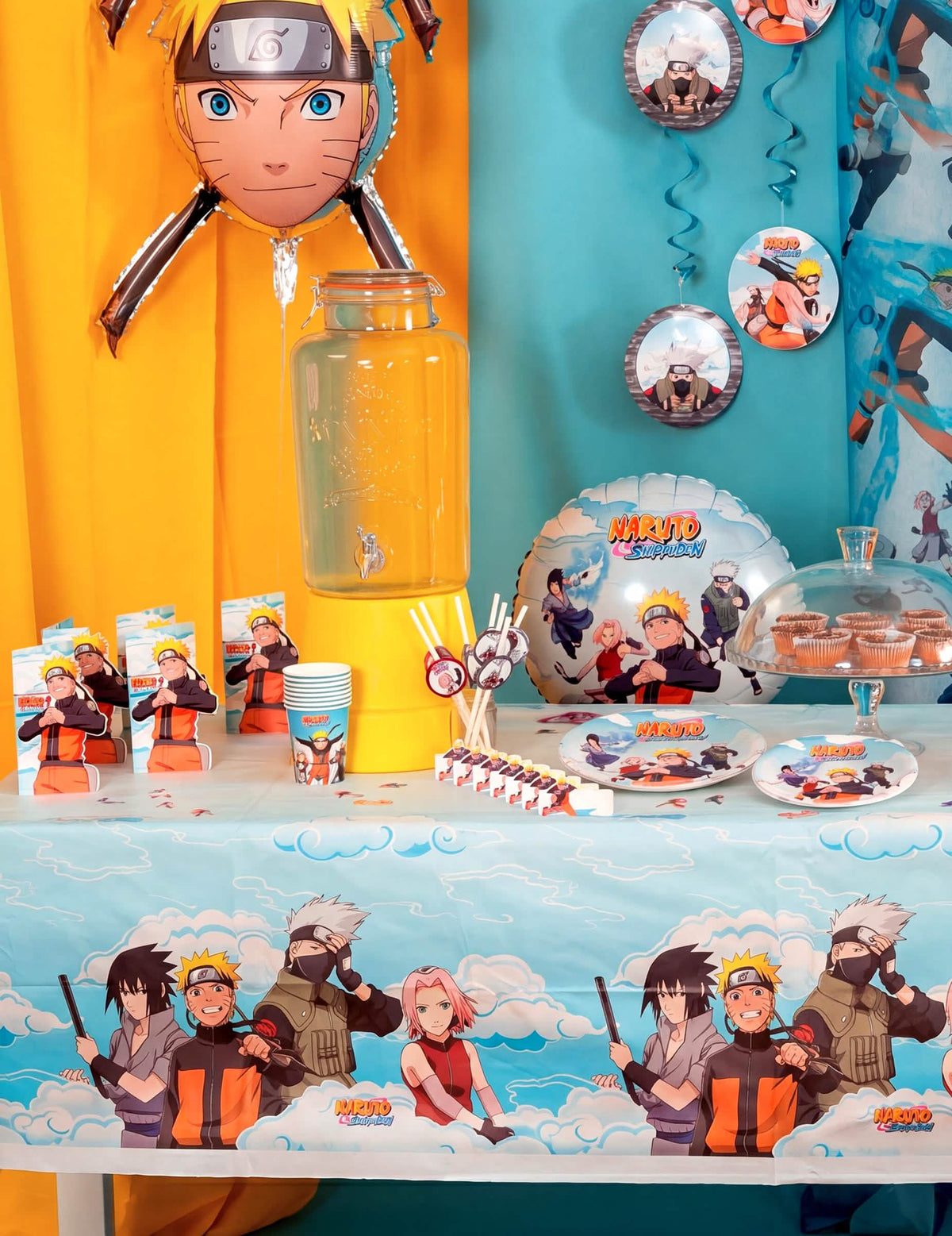 Reciklirni papirnati prt Naruto Shippuden™ 136 x 228 cm