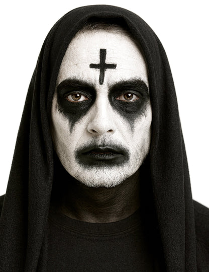 Črno -bela paleta ličil za noč čarovnic