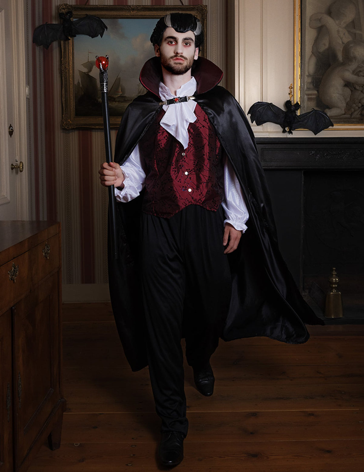 Mise en situation de la perruque vampire pour homme