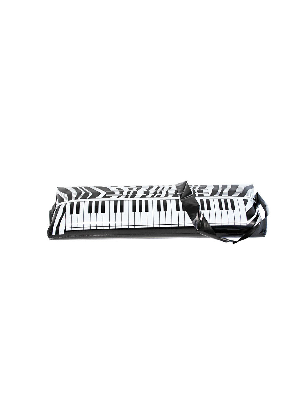 Vue de face du piano gonflable musique