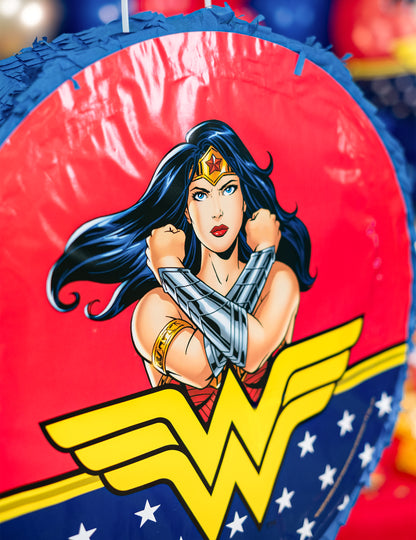 Piñata Wonder Woman