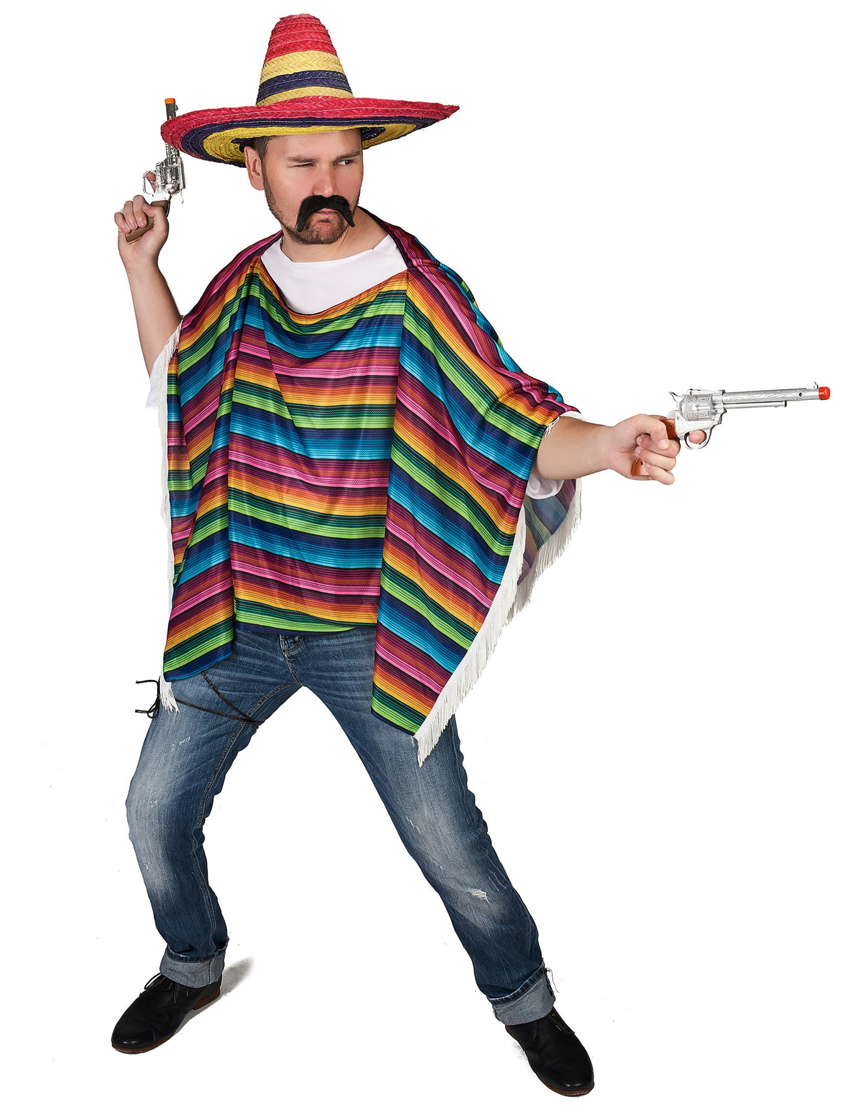 Mise en situation avec accessoires du poncho de mexicain