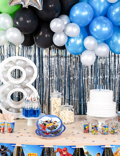 Prikaz svetleče zavesa za zabavo v srebrni barvi