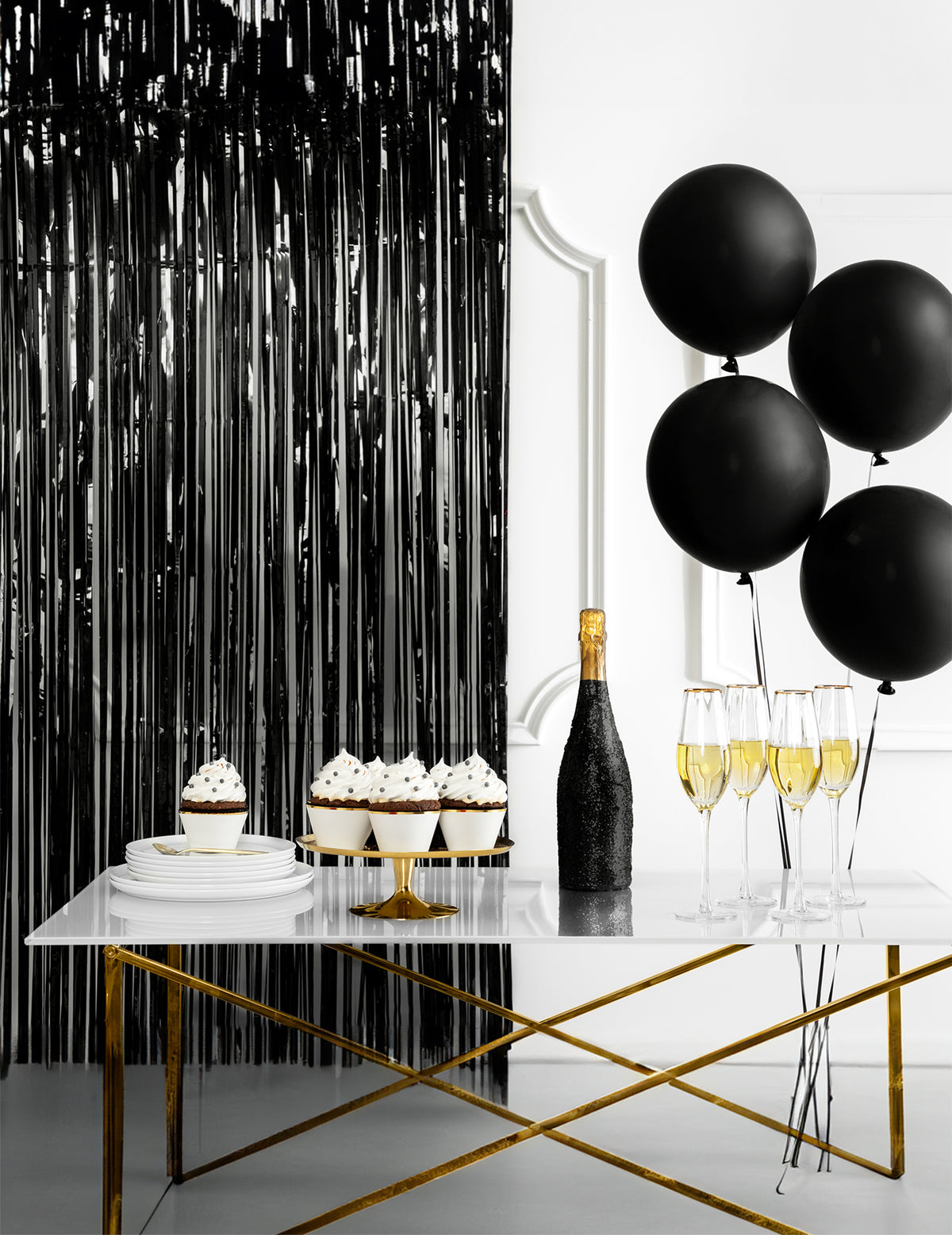 Mise en situation du rideau scintillant noir pour décoration de fête