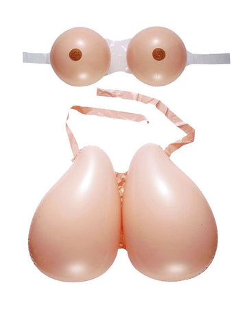 Lažni komplet dojk in napihljiva zadnjica