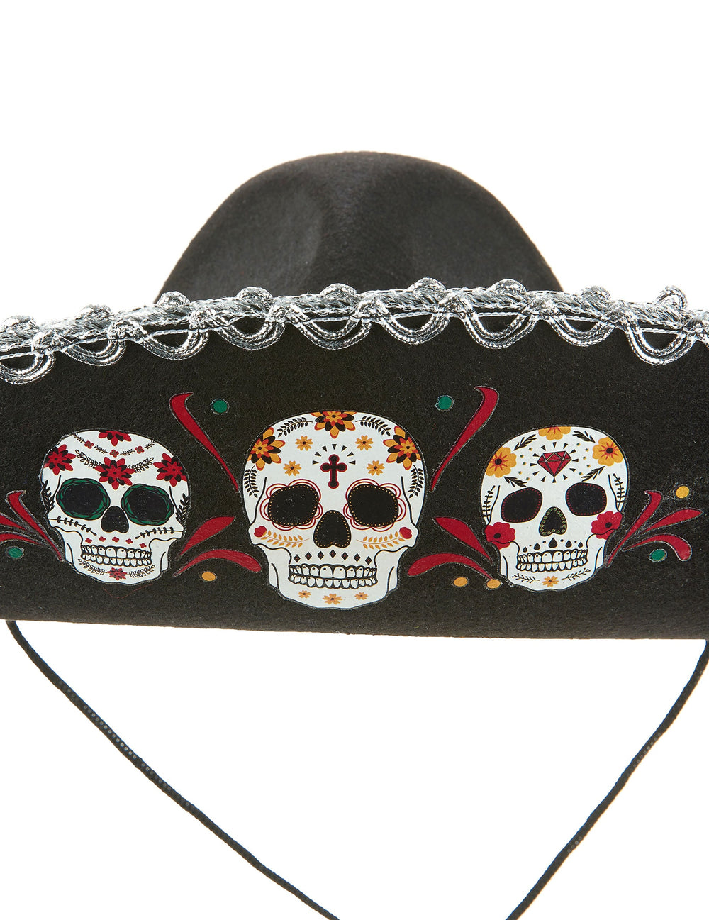 Gros plan sur les motifs de têtes de mort du sombrero Dia de los Muertos