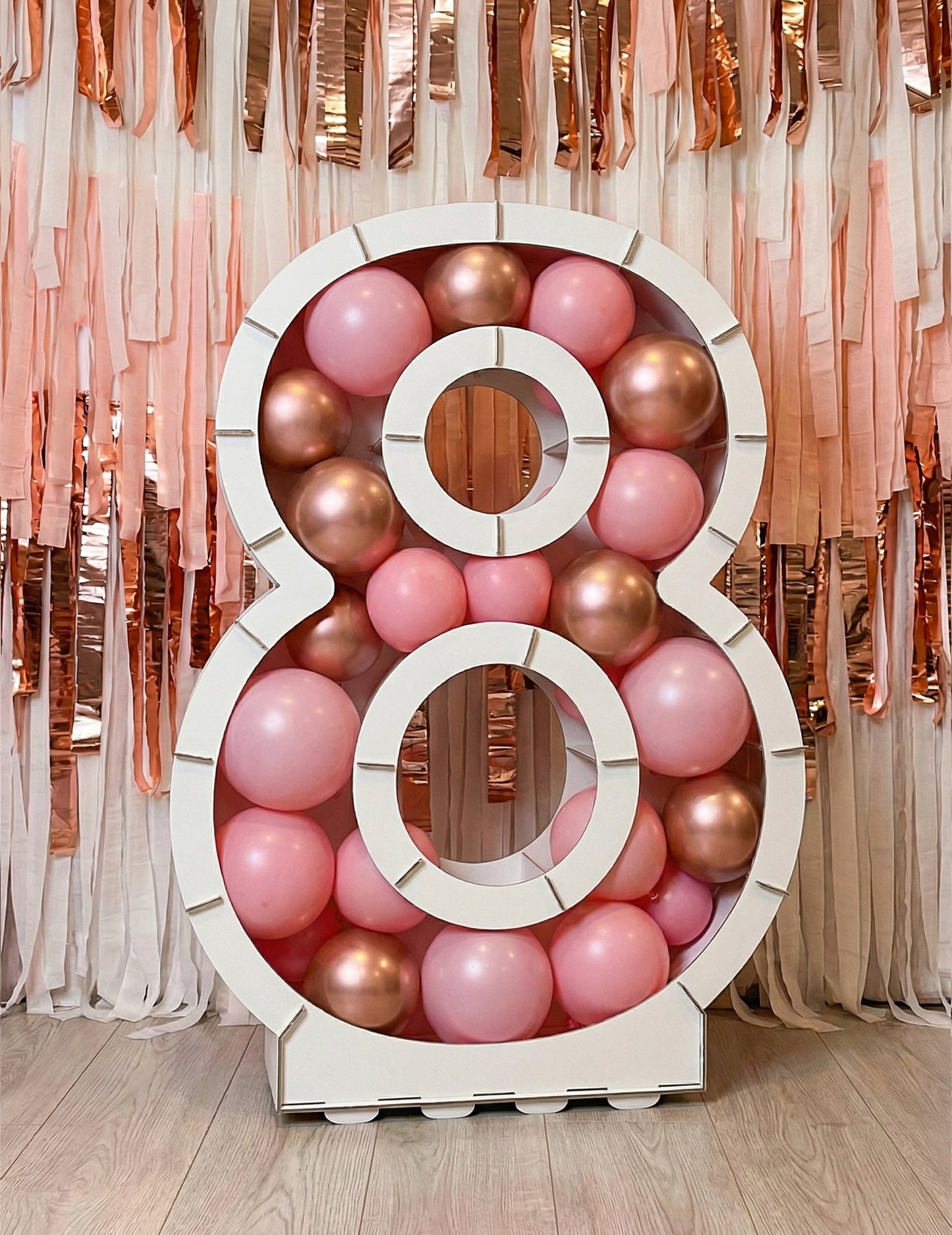 Bela struktura figur za 64 cm balone