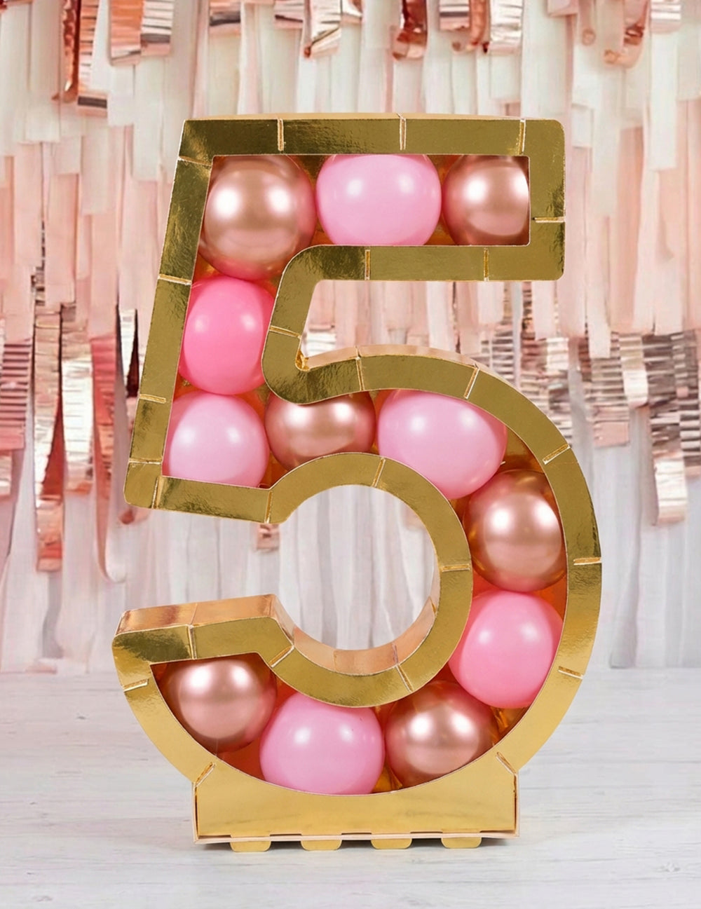 Structure chiffre 5 doré pour ballons en carton
