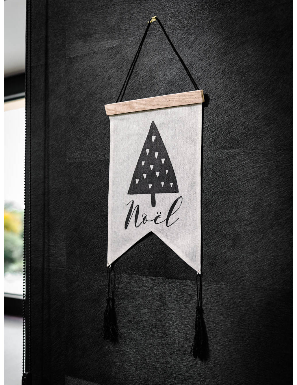 Grafična božična stenska dekoracija iz lana 37 x 40 cm obesiti