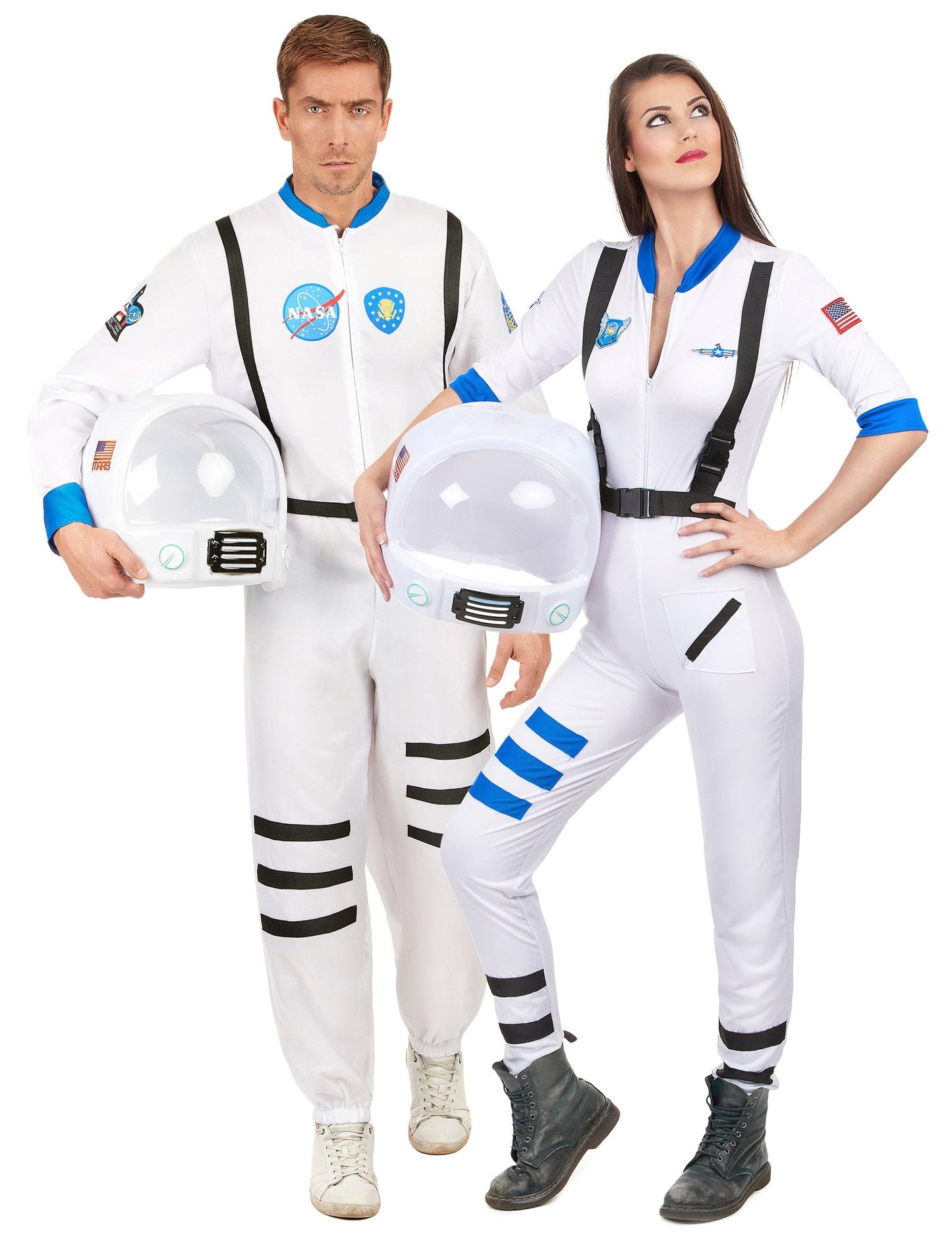 Par kostum astronavta