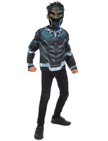 Na vrh s črnim panterskim fantom masko