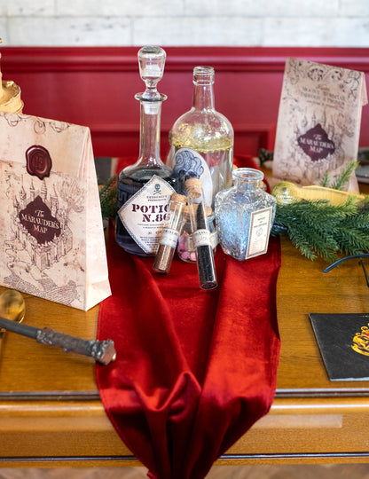 10 steklenih epruvet cm z zamaškom iz plute