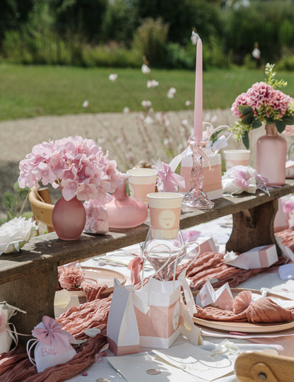 Roza steklena vaza, 150 ml, matiran zaključek