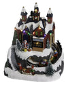 Village atelier de Noël animé et musical enneigé avec petit train et lutins